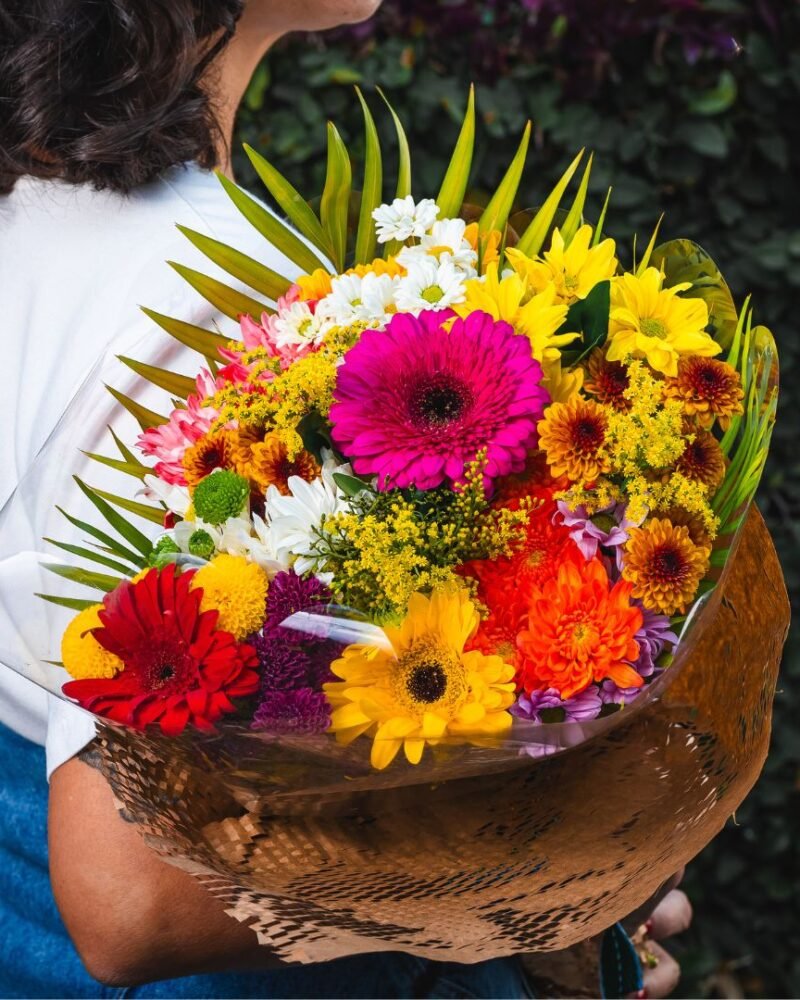 Buquê de flores - cestas de presente